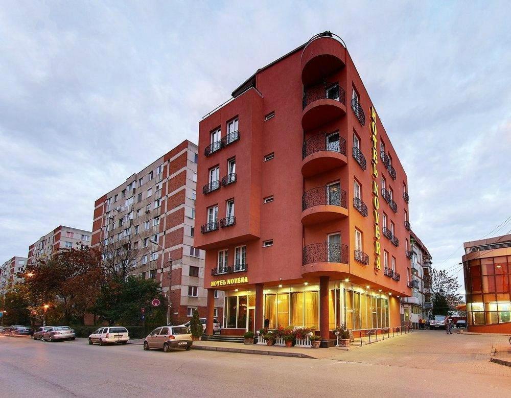Hotel Novera 蒂米什瓦拉 外观 照片