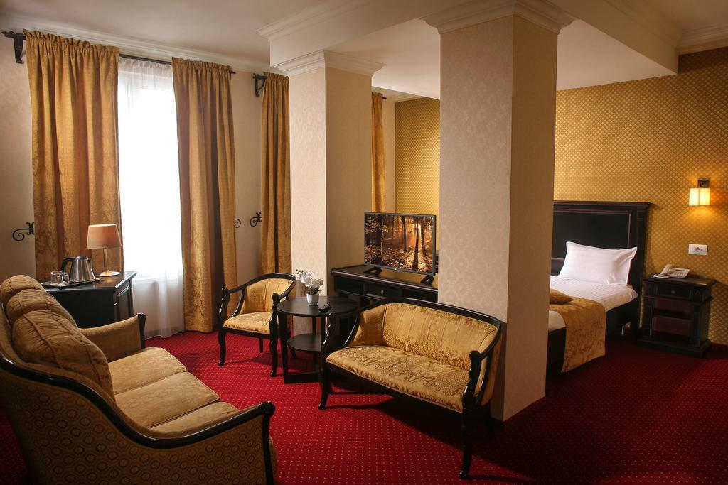 Hotel Novera 蒂米什瓦拉 客房 照片