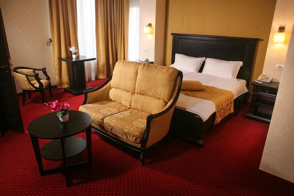 Hotel Novera 蒂米什瓦拉 客房 照片