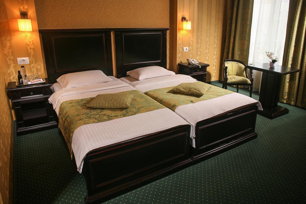 Hotel Novera 蒂米什瓦拉 客房 照片