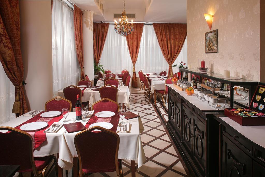 Hotel Novera 蒂米什瓦拉 外观 照片